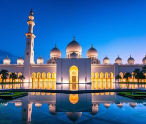 Abu Dhabi's Cultural Attractions: Sheikh Zayed Mosque